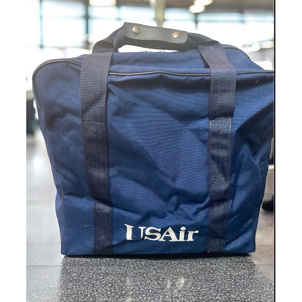 USAir Airline Collectible Navy Blue Canvas Duffle Bag Travel Luggage Vintage